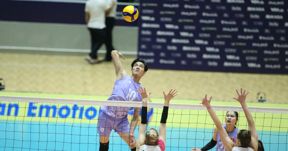 Trực tiếp bóng chuyền nữ Việt Nam 1-0 Kazakhstan: Bích Tuyền chơi nổi bật