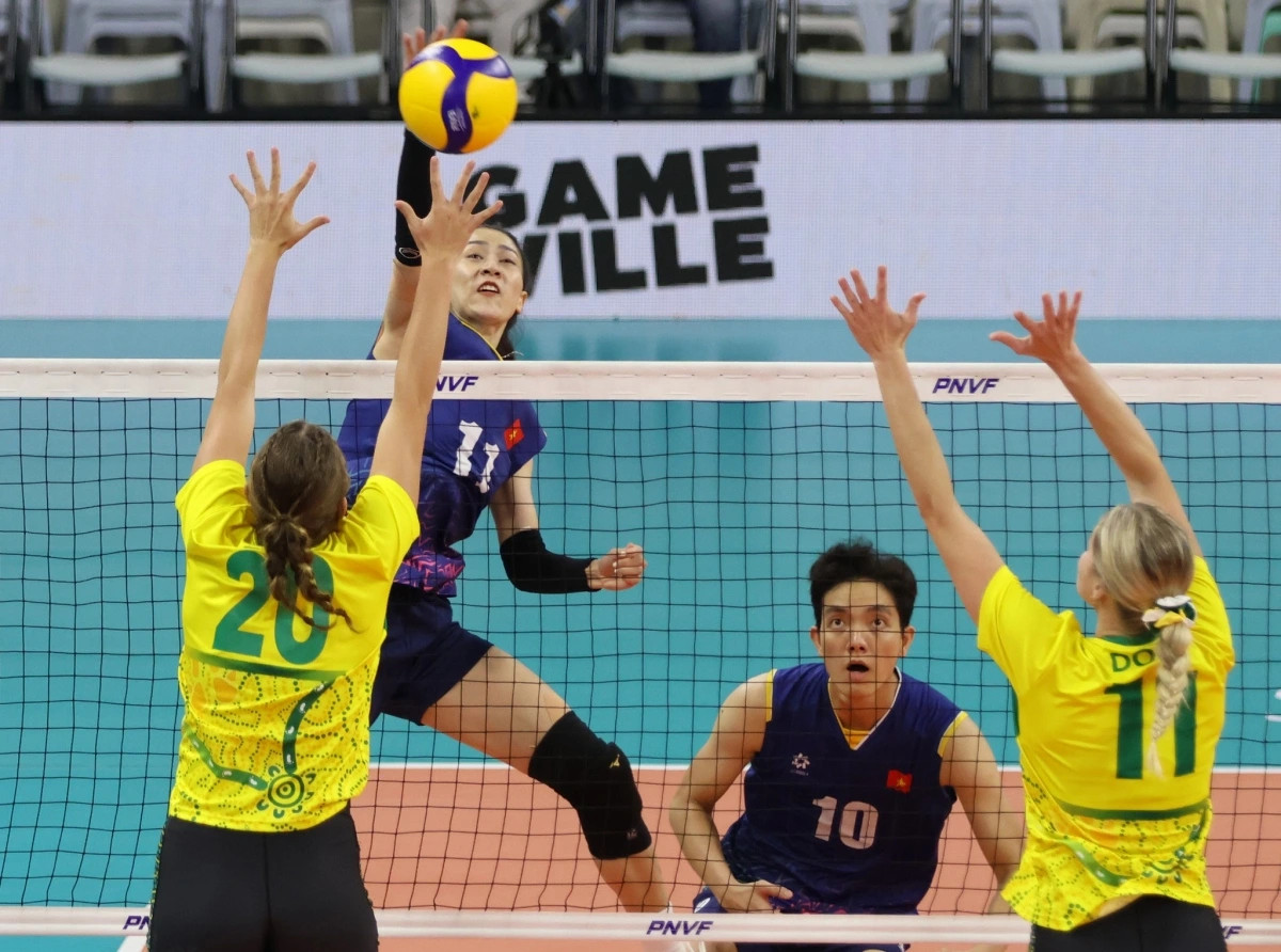 Viet nam vs Kazakhstan 1.jpg