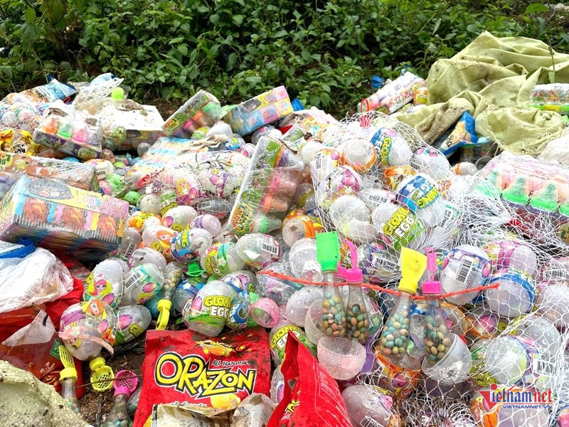 W-Kẹo đồ chơi 3.jpg