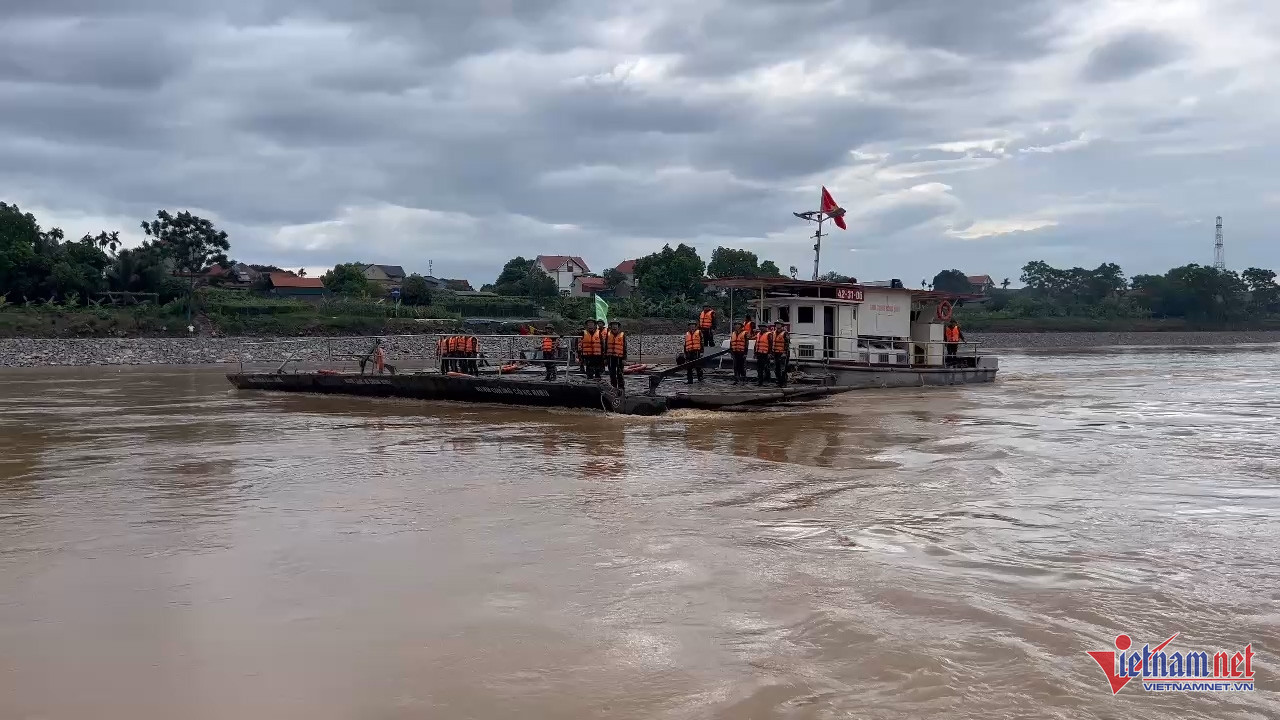 W-pha phong chau.jpg