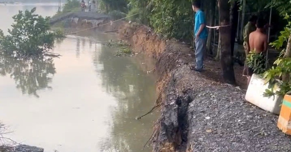 100m đê sông Sài Gòn bị sạt lở, TPHCM khẩn cấp di dời dân