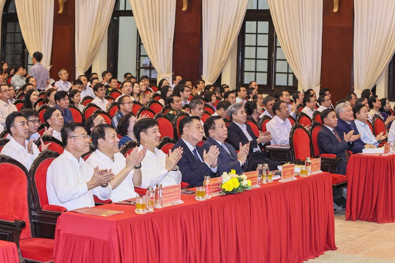 64e40958c8f17caf25e0 17498796038901091758728.jpg