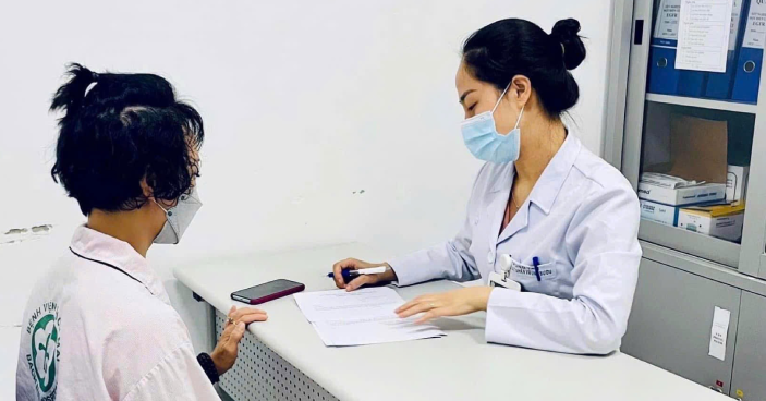 Con gái đi khám phát hiện bị ung thư, bất ngờ cả mẹ và em trai mắc cùng bệnh