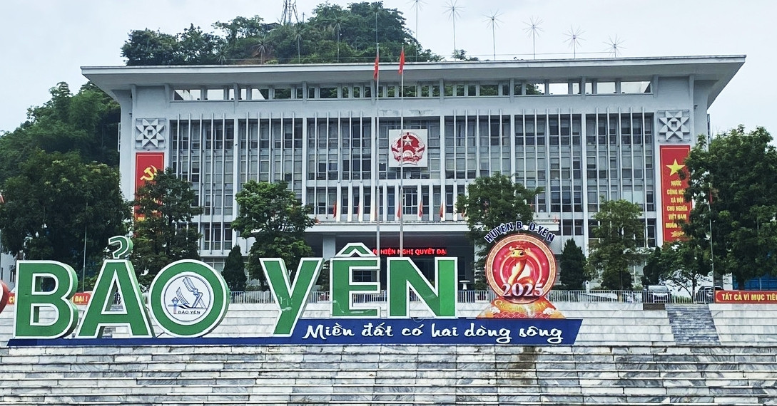 Diễn biến bất ngờ vụ chủ tiệm in ấn 'tố' 13 đơn vị cấp huyện, xã nợ gần 2 tỷ