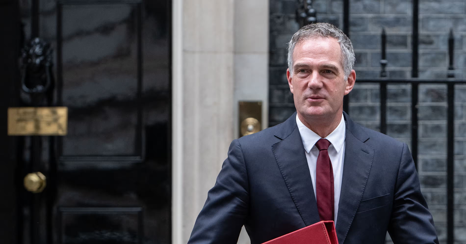 Hãy đón nhận AI và hành động ngay nếu không muốn thất nghiệp