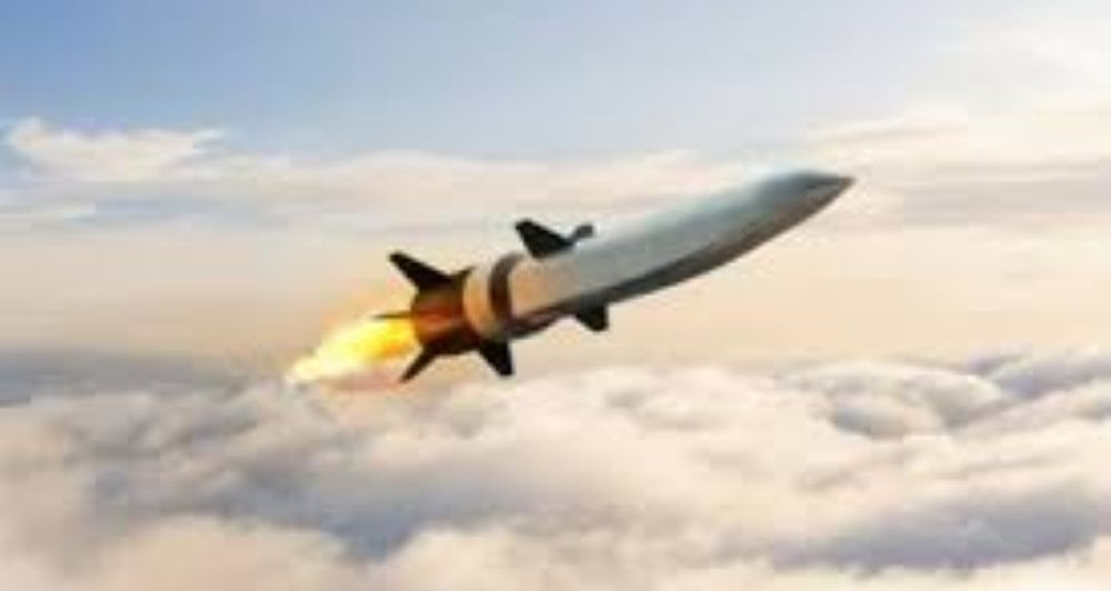 Iran trả đũa Israel bằng tên lửa ‘không thể đán...