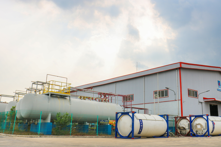 Rao bán khoản nợ của doanh nghiệp sản xuất gas lạnh đầu tiên của Việt Nam