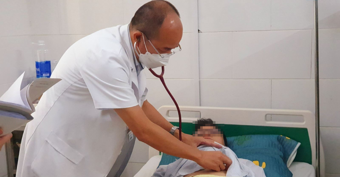 Sốt xuất huyết đến sớm hơn, bệnh khởi phát đột ngột và diễn biến nhanh