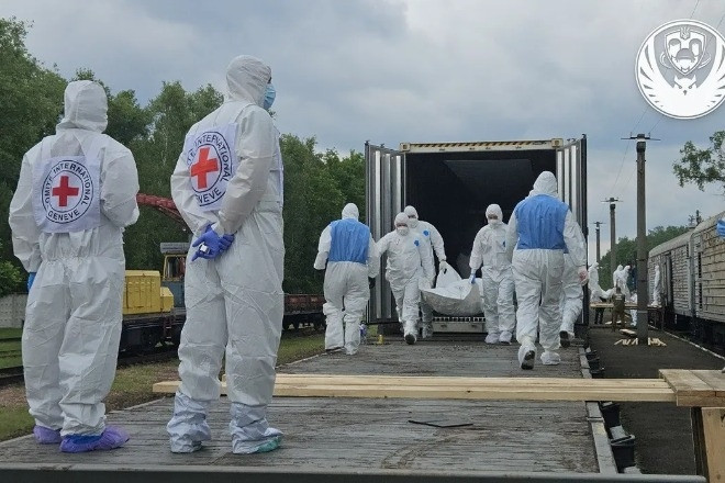 Ukraine nhận 1.200 thi thể binh lính, bác tin Nga tiến vào Dnipropetrovsk