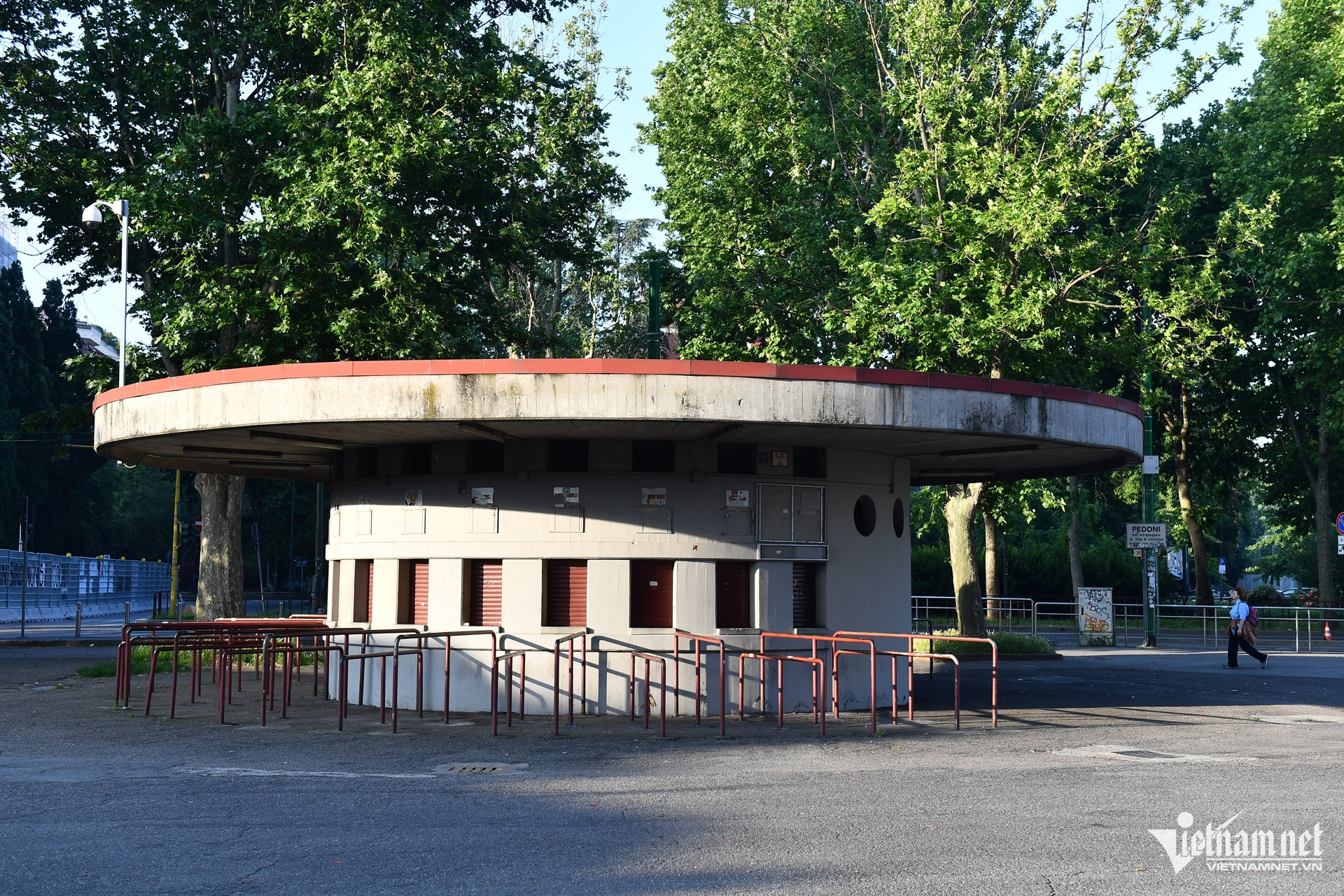 W-san siro (9).jpg