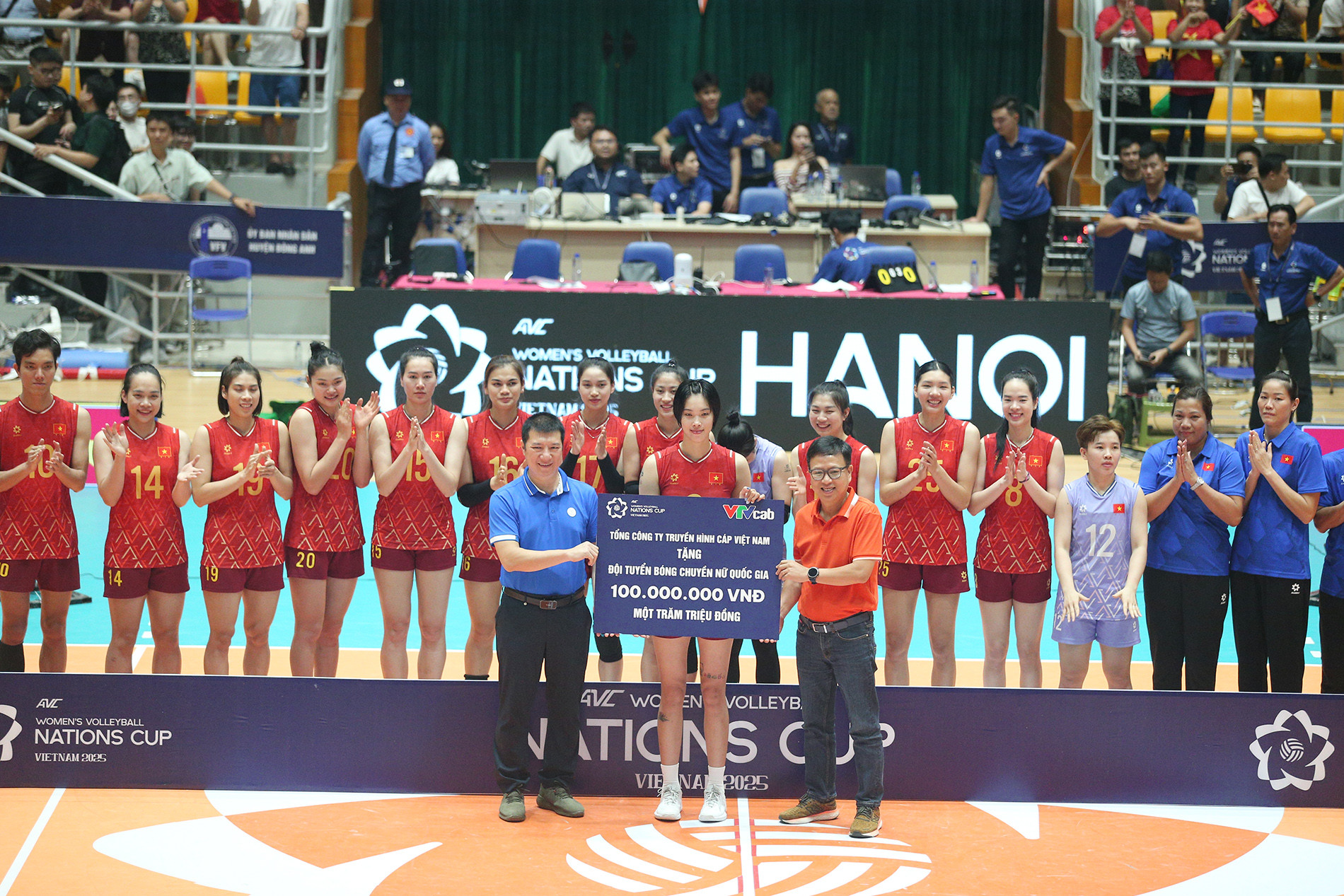 bong chuyen chau a 6.JPG