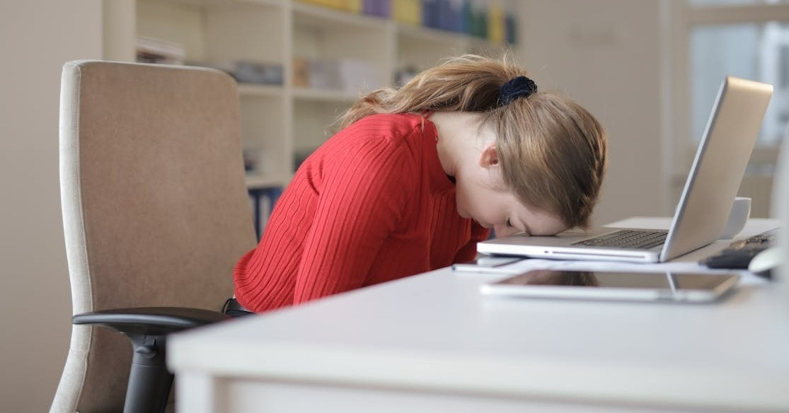 Chồng ngoại tình với thứ 'không xương không thịt' nhưng biết nói lời ngọt ngào