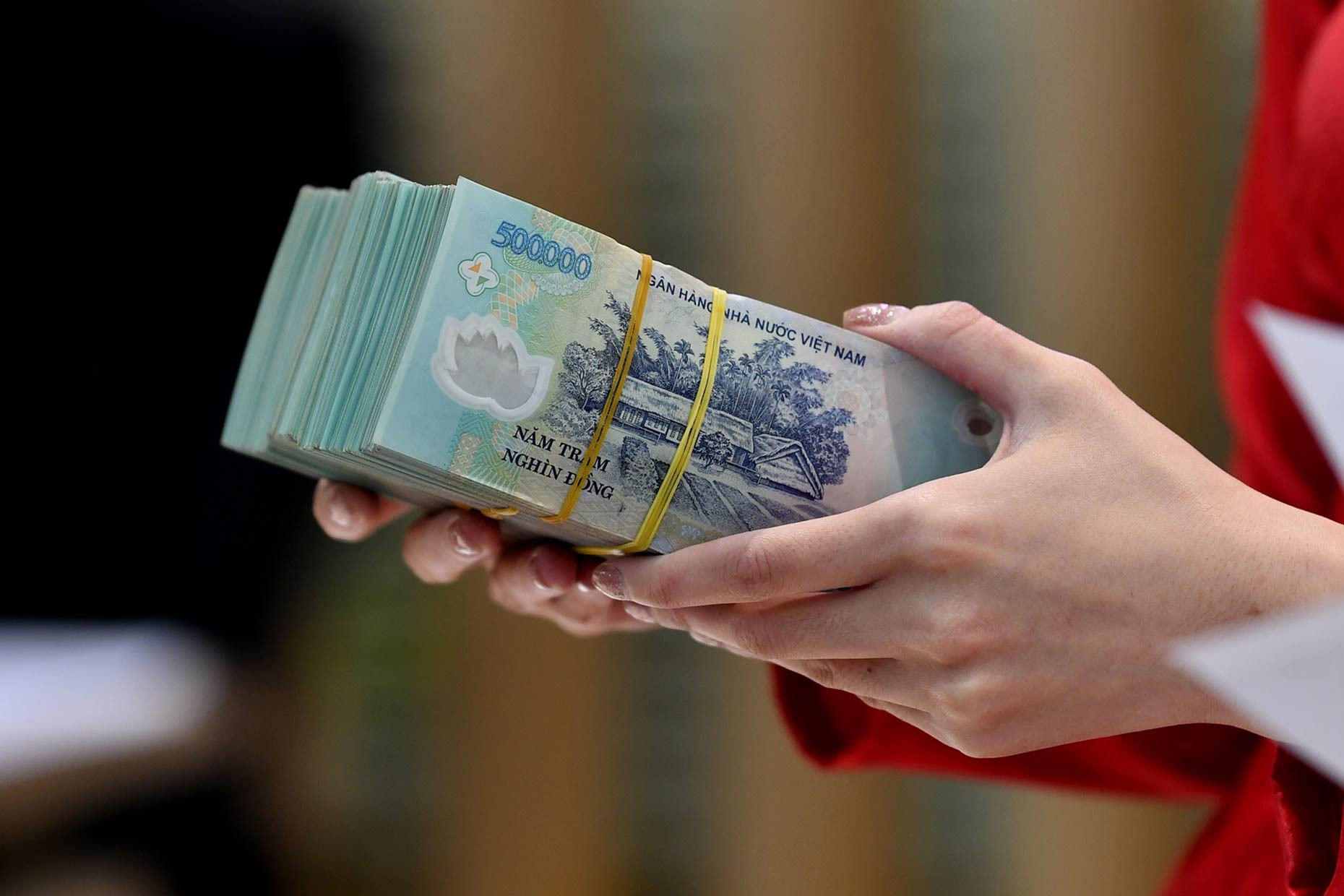 Hộ kinh doanh chuyển từ nộp thuế khoán sang kê khai: 7 lưu ý cần phải biết