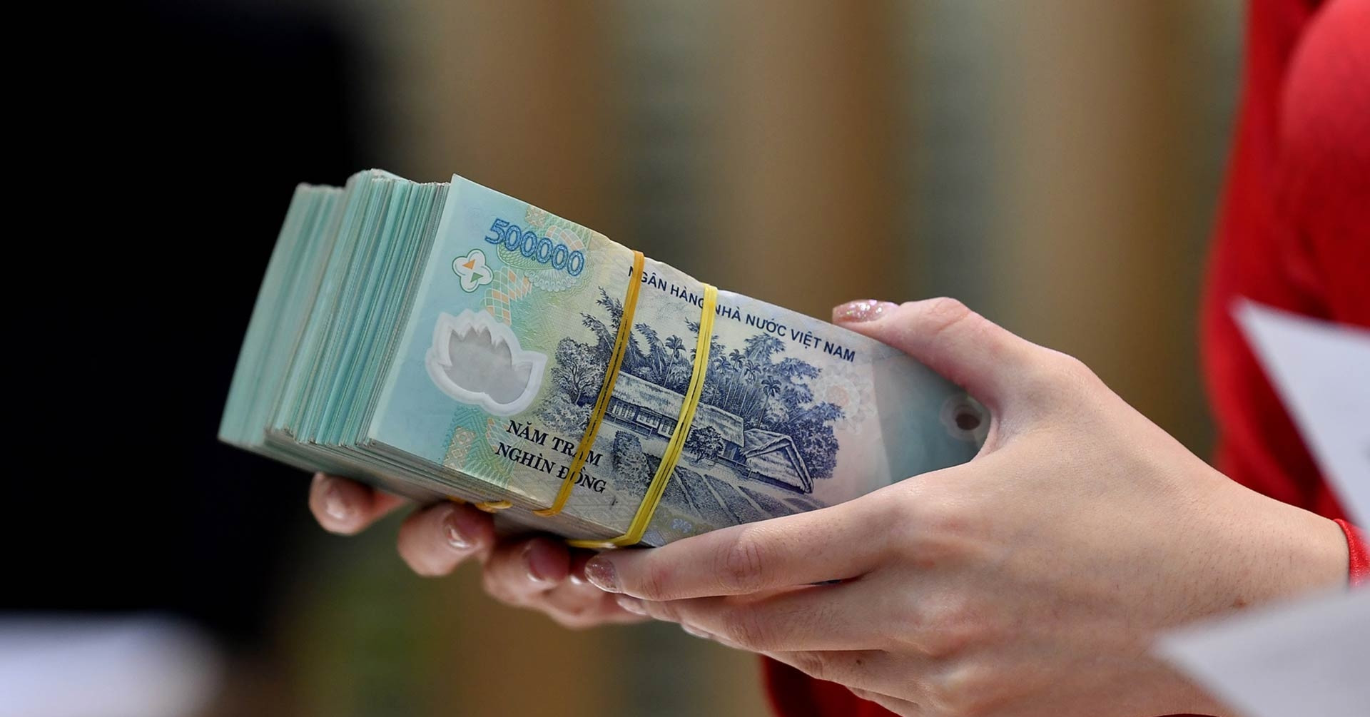Hộ kinh doanh chuyển từ nộp thuế khoán sang kê khai: 7 lưu ý cần phải biết