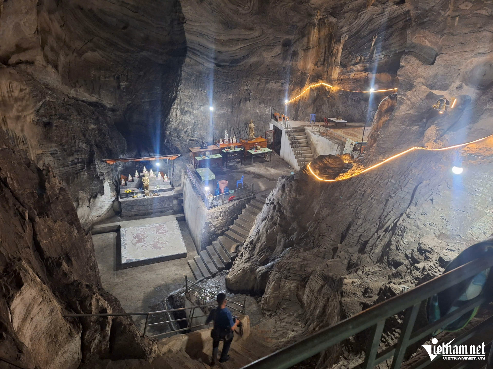 W-chùa thịnh long_4.JPG.jpg