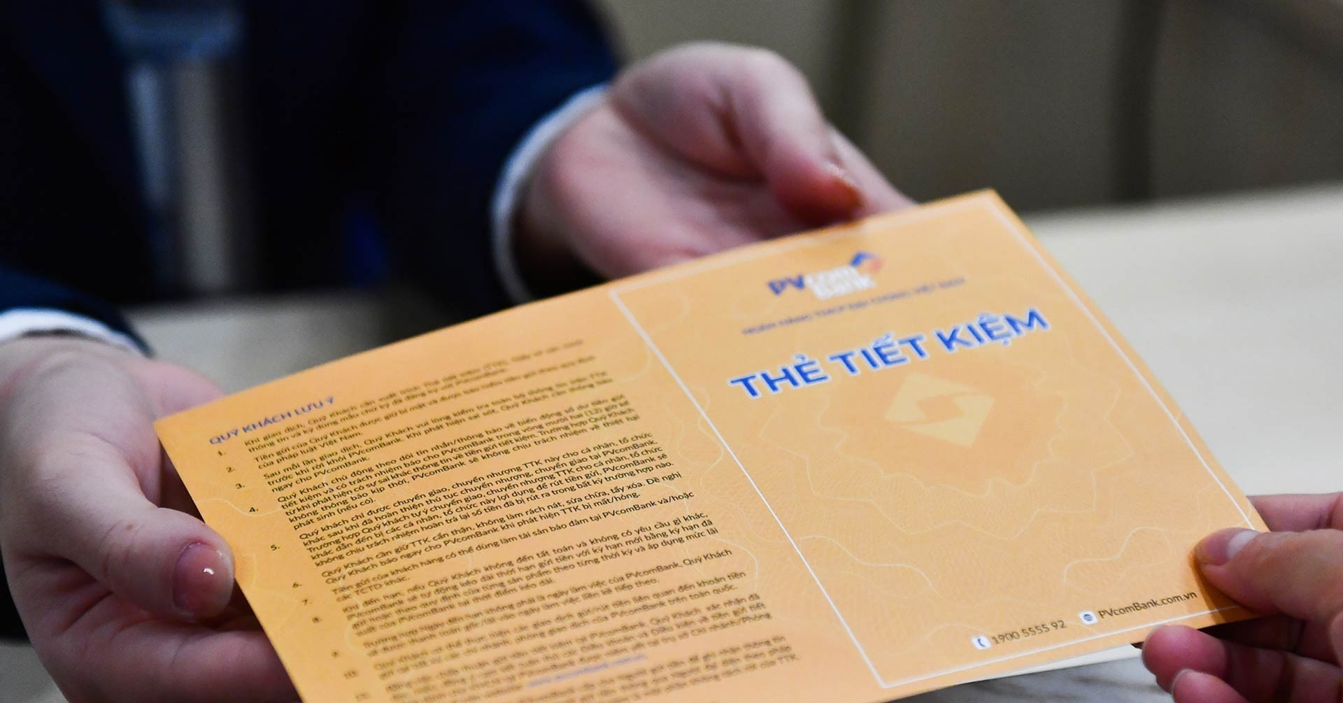 4 kinh nghiệm gửi tiết kiệm an toàn, lãi suất cao