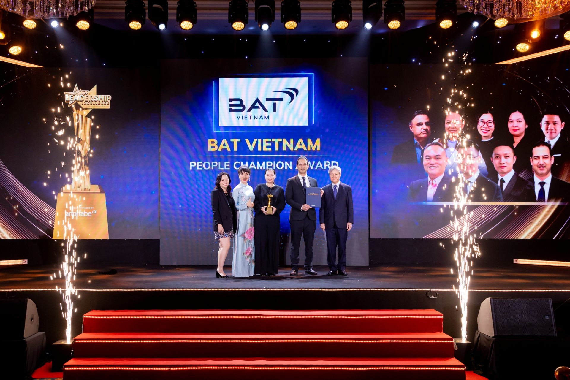 BAT nhận giải 'Lãnh đạo phát triển con người' tại Việt Nam Excellence 2025