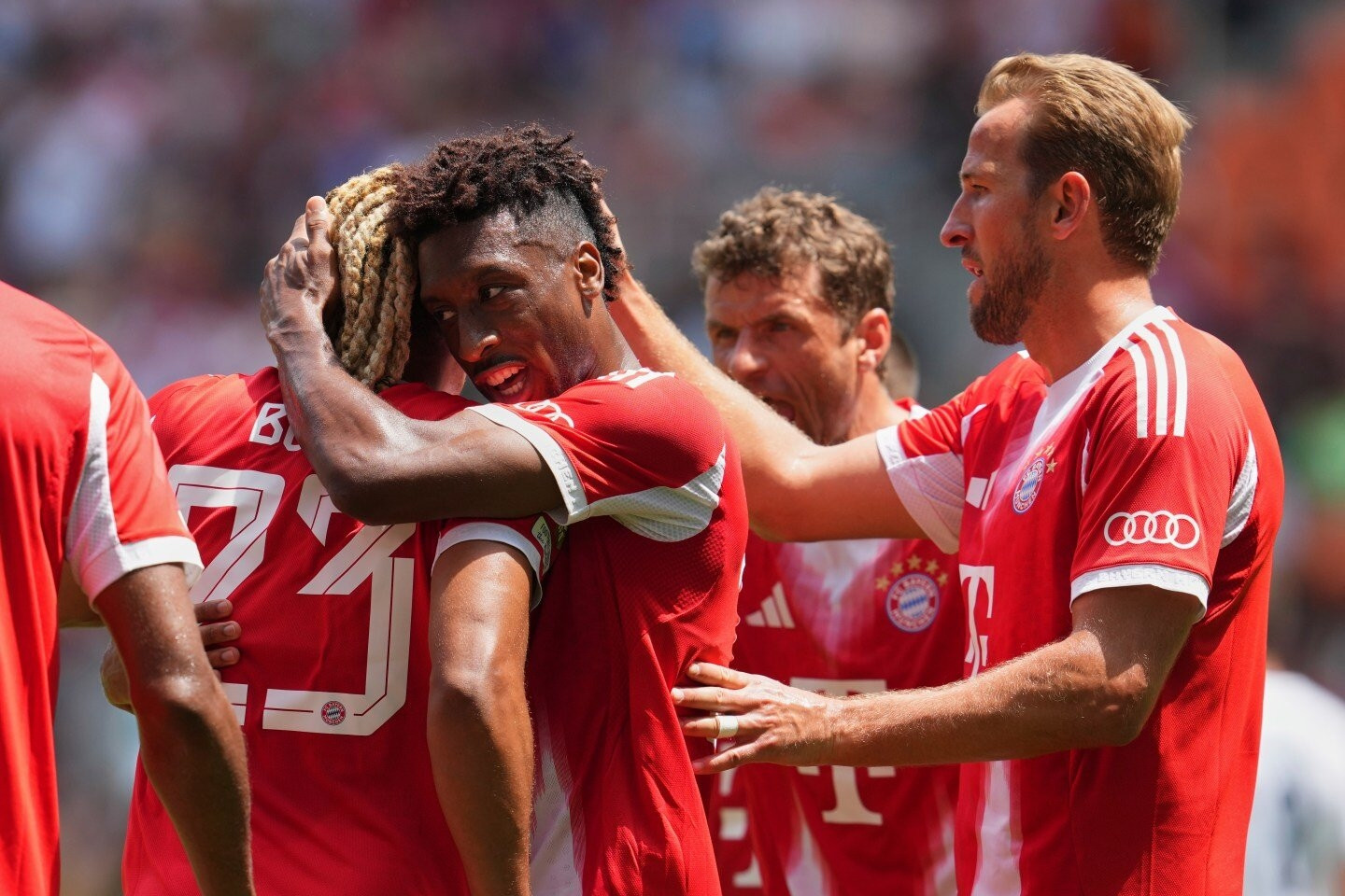 Bayern Munich đại thắng 10-0 ở FIFA Club World Cup