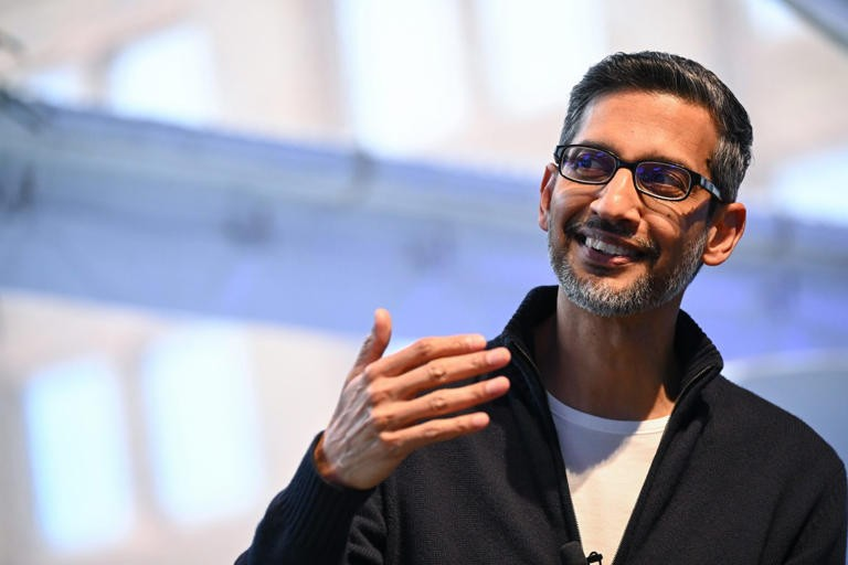 CEO Google tiết lộ bí kíp thành công: 'Phải tự ném mình vào nghịch cảnh'