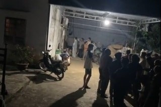 Điều tra nguyên nhân con trai đâm bố ruột tử vong tại nhà ông nội