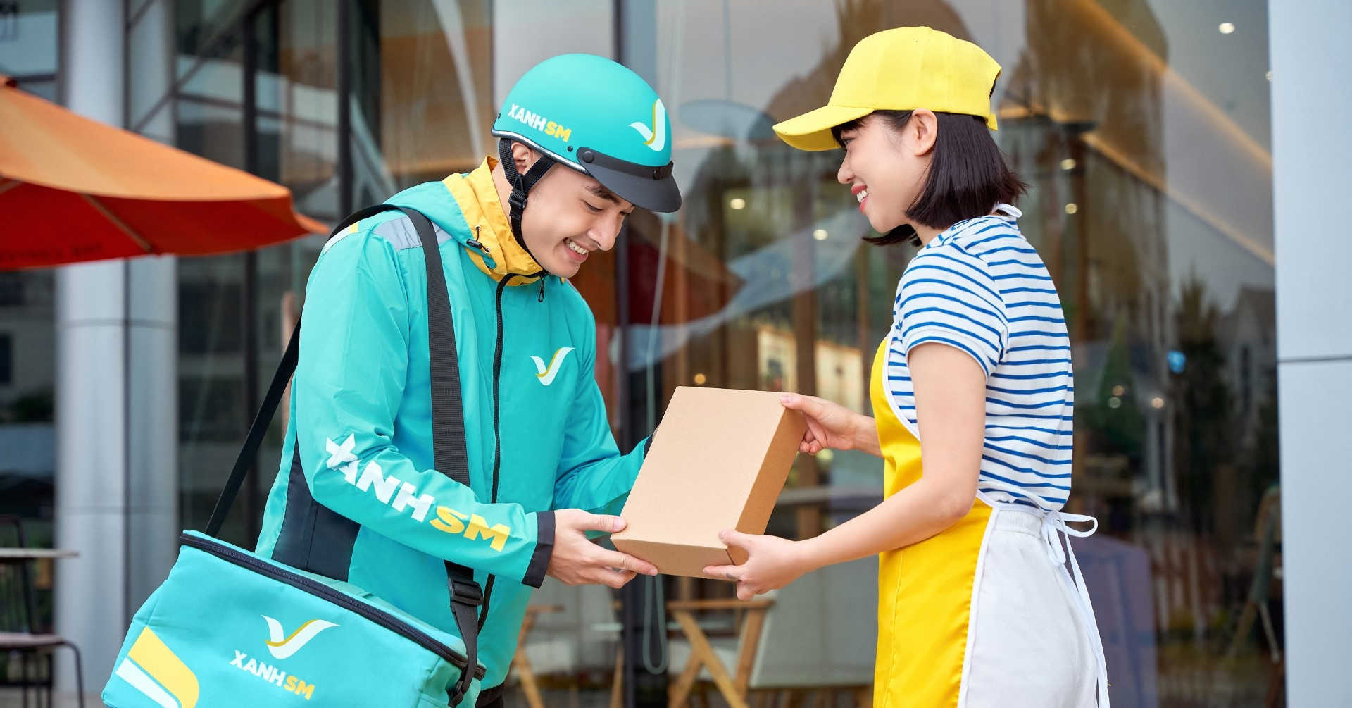 Ra mắt dịch vụ giao đồ ăn Xanh SM Ngon