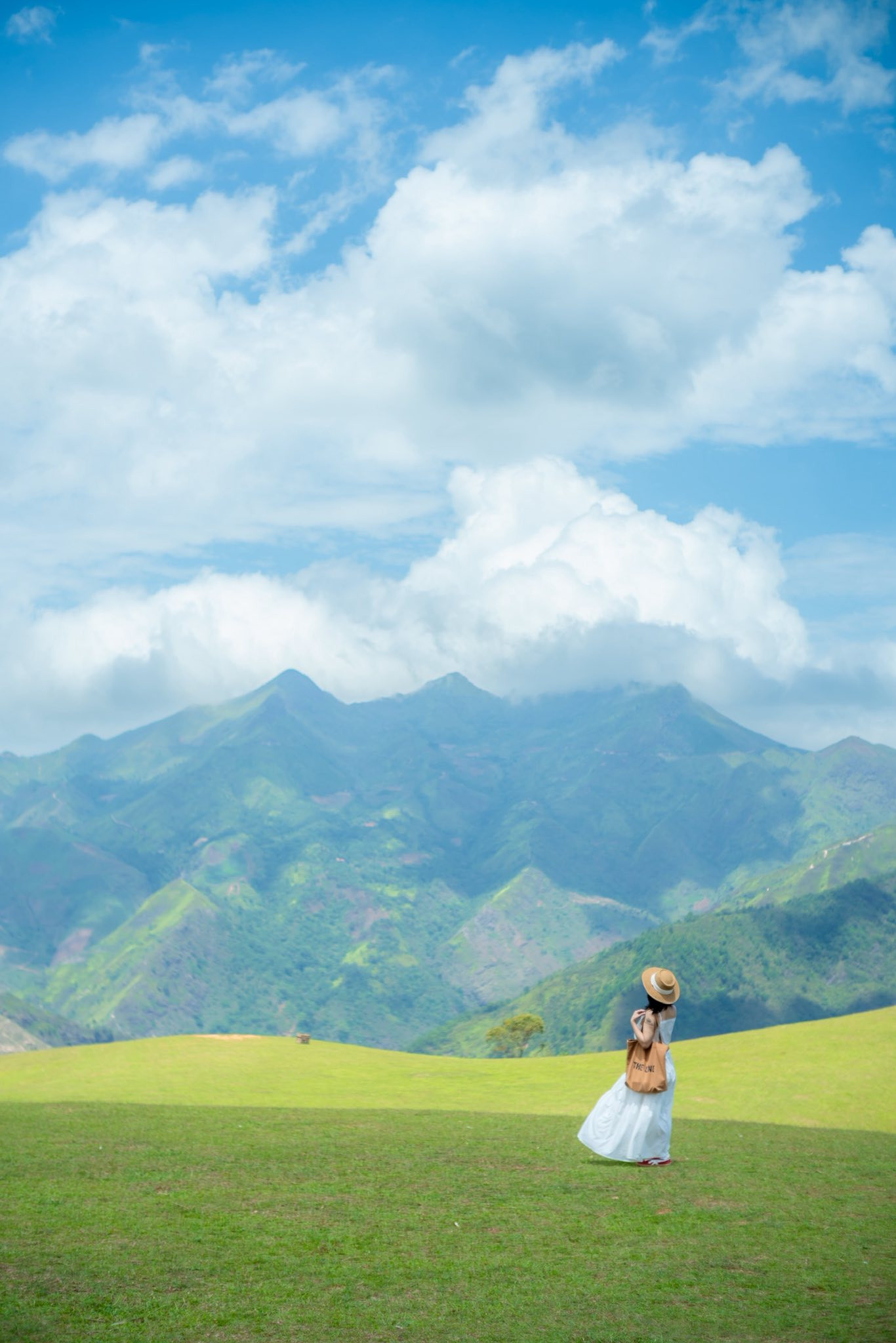 tà xùa trốn nóng