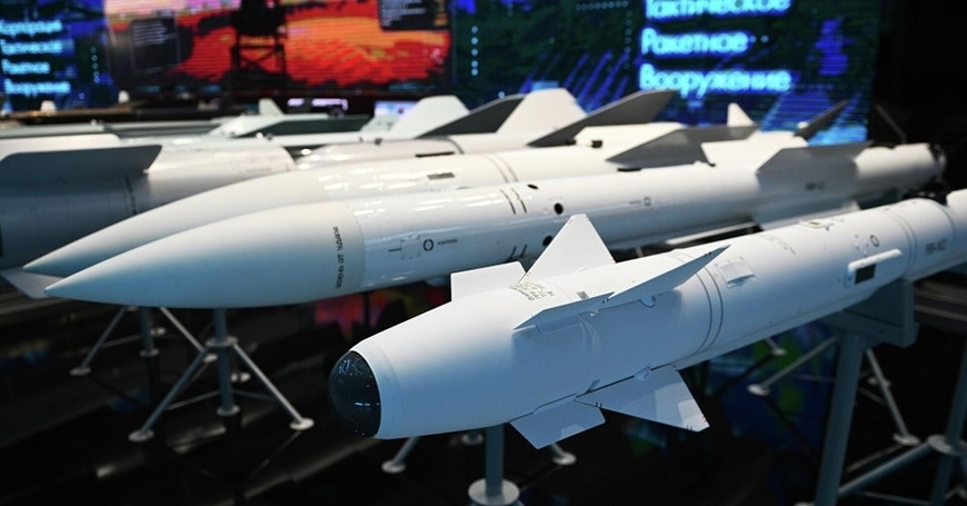 Tên lửa dẫn đường Kh-38, ‘sát thủ chính xác’ ra đòn xé nát cầu vượt sông Ukraine