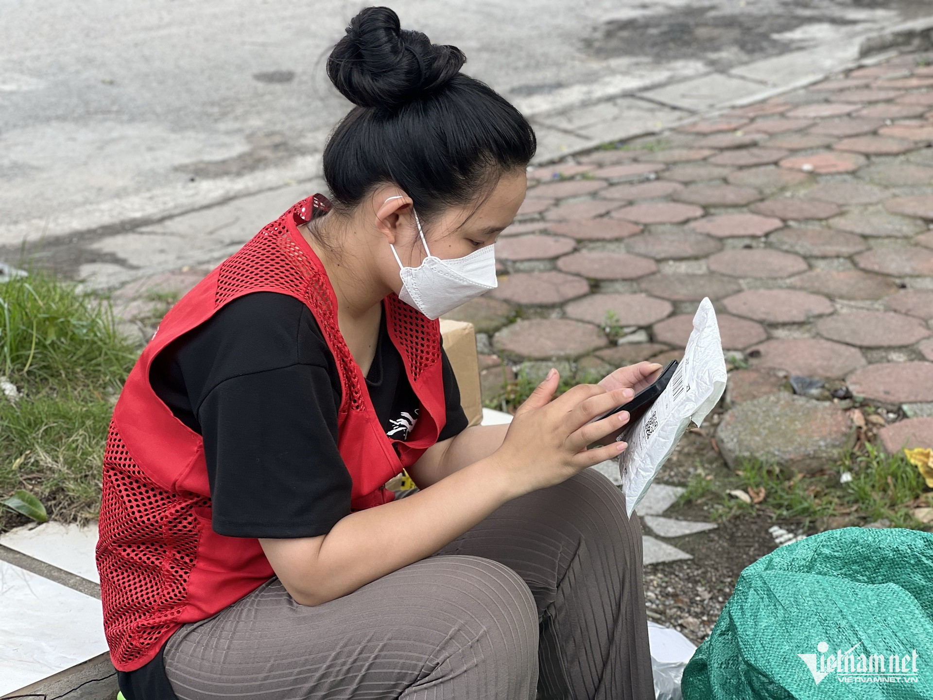 W-78. Thuong mai dien tu.jpg