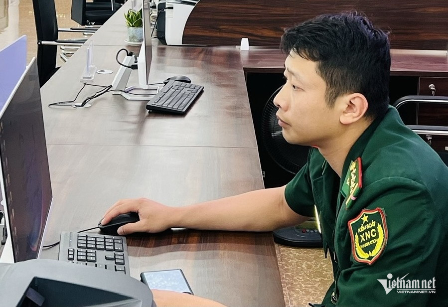 W-85.Hai quan thong minh1 (1).jpg