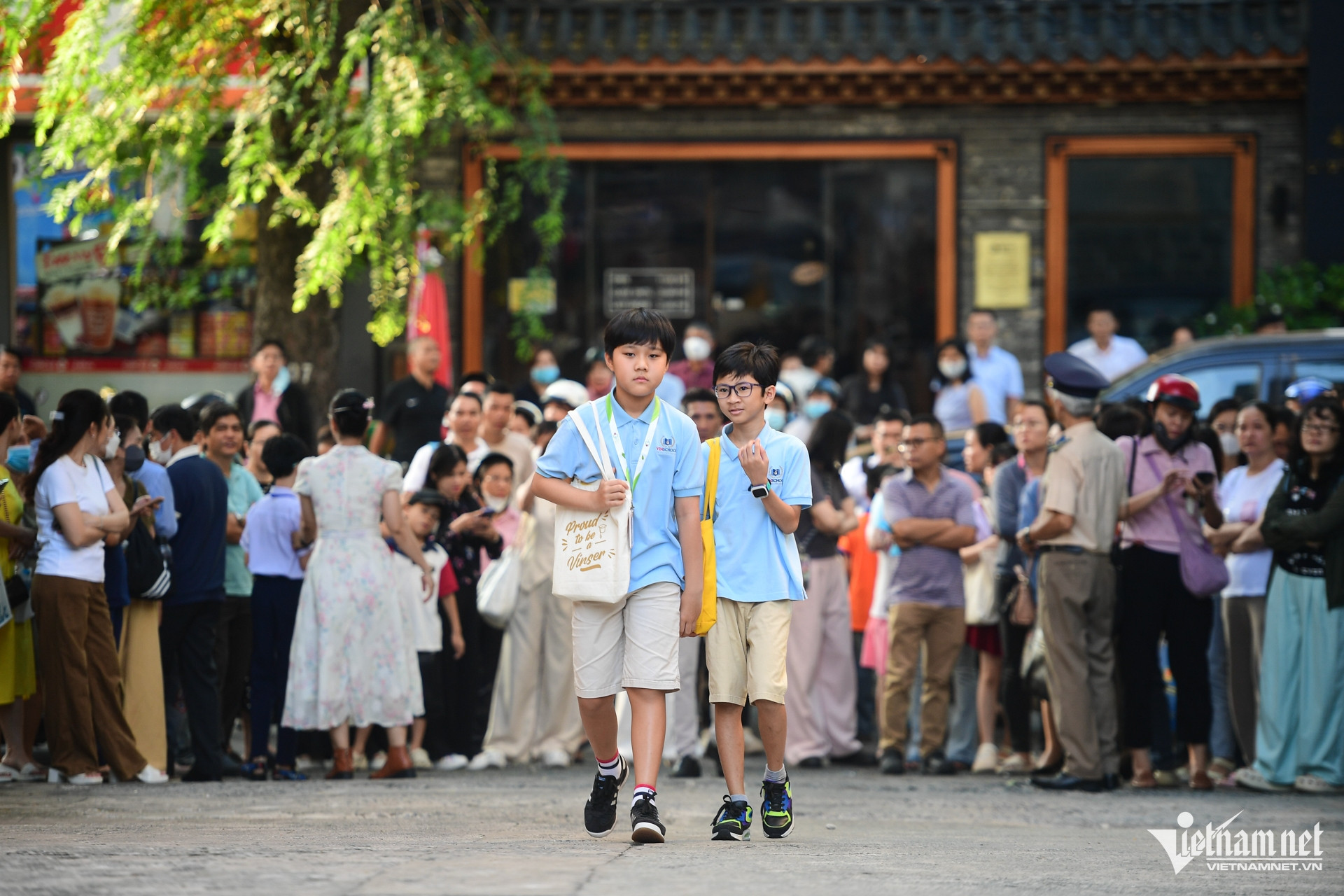 W-thi Klasse 6 Nguyen Hue 10.jpg