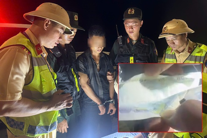 Kiểm tra taxi, phát hiện tài xế dương tính với ma túy và có 2 gói 'bột lạ'