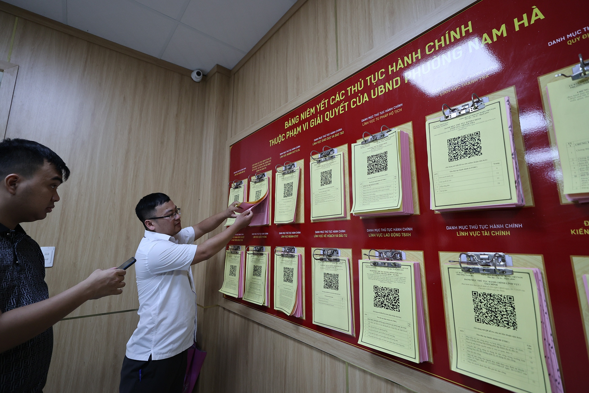 100% thủ tục hành chính thực hiện không phụ thuộc vào địa giới hành chính cấp tỉnh