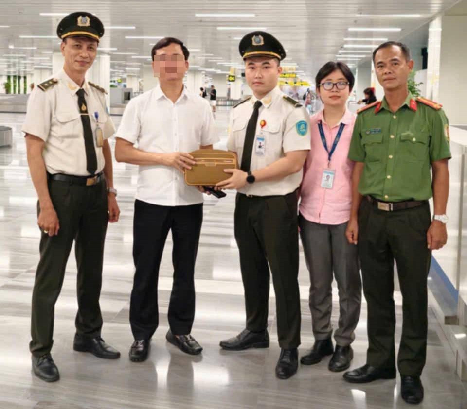 4fc86aa5 c8fb 40f8 b2d0 43372adc991e (1).jpg