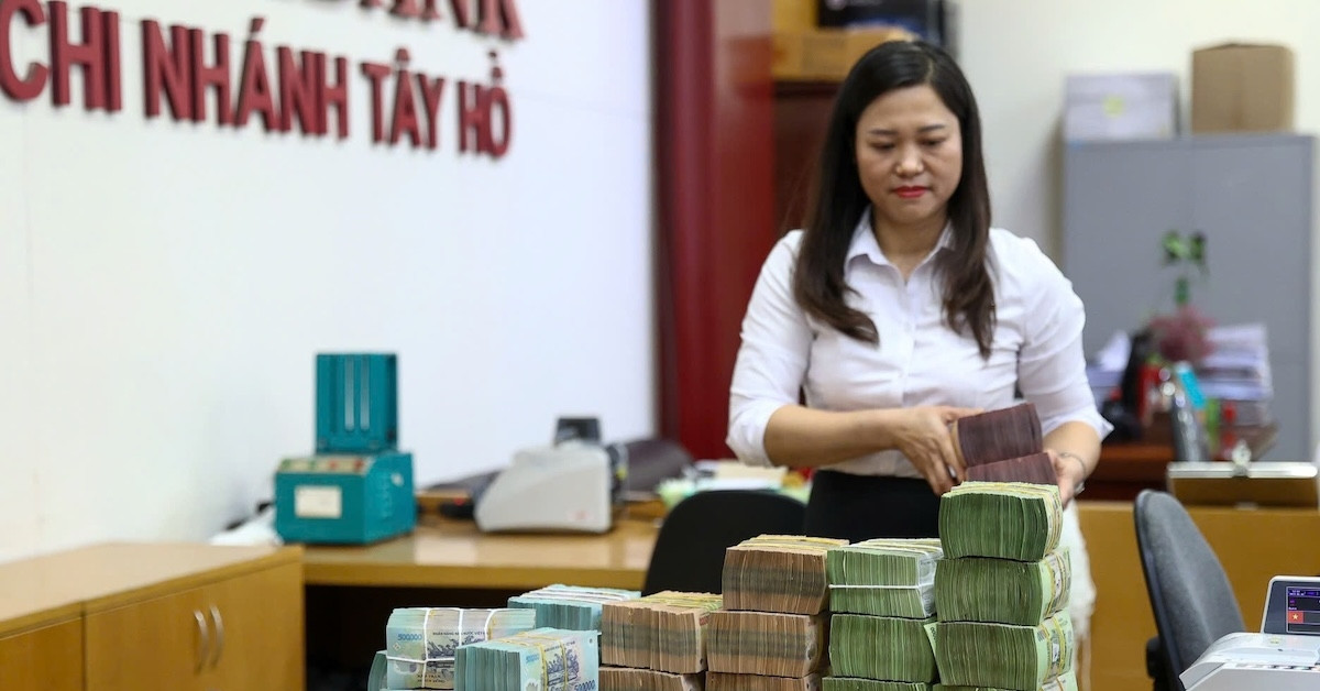 Cần sớm cải cách tiền lương, tăng thu nhập cho công chức sau sáp nhập tỉnh