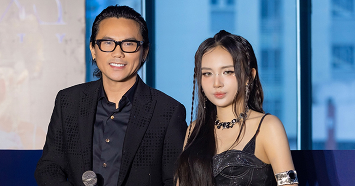 Con gái Thúy Hiền và Tú Dưa xuất hiện gợi cảm, tiết lộ điều xúc động về bố mẹ