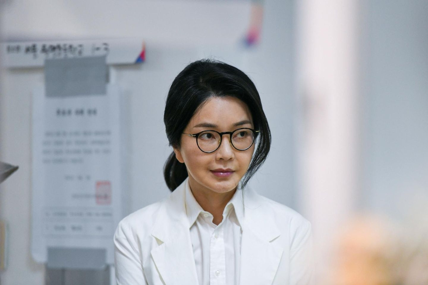 Cựu đệ nhất phu nhân Hàn Quốc có thể sắp bị thu hồi bằng vì nghi vấn đạo văn