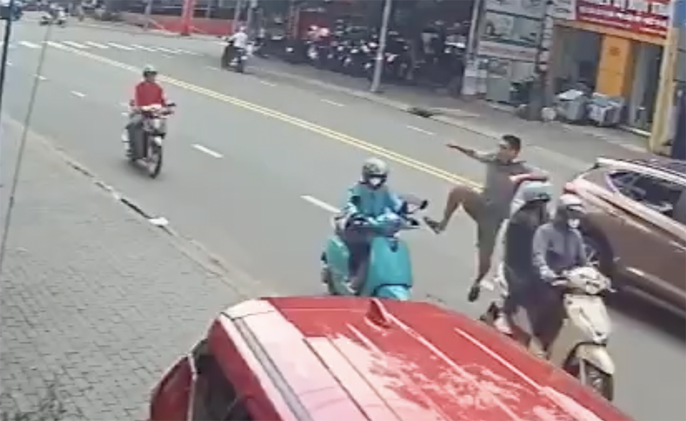 dap xe 2.png