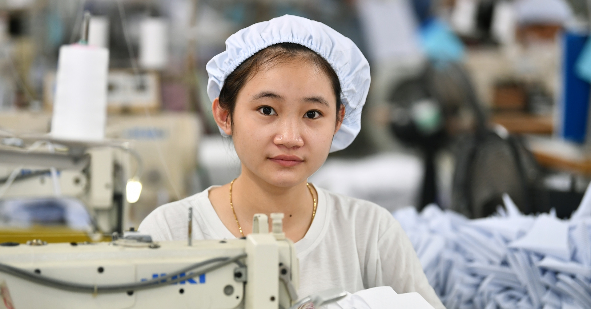 Đề xuất giảm giờ làm khu vực tư, tránh tư tưởng tỉnh này tỉnh kia ở khu vực công