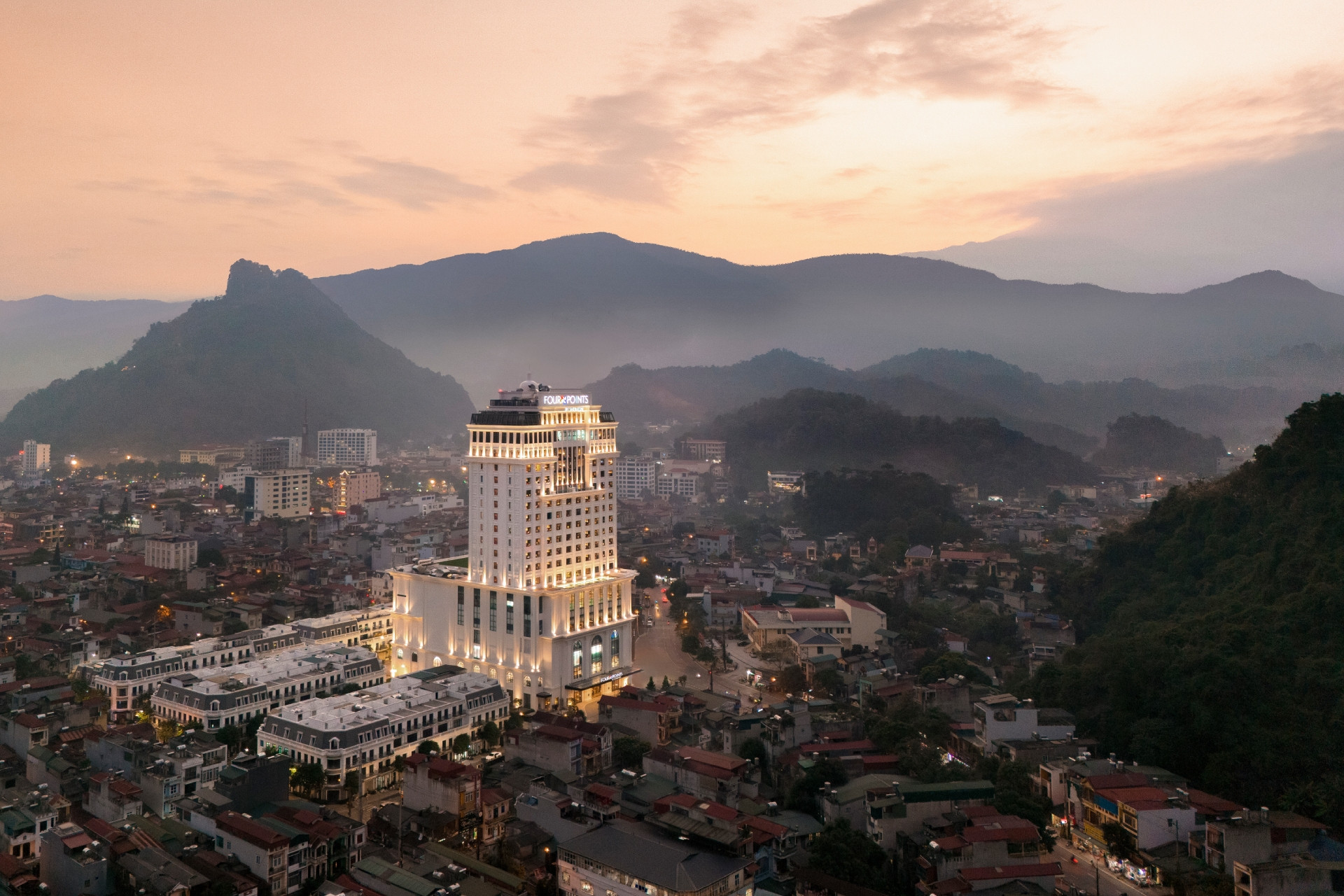 Four Points by Sheraton Hà Giang - khách sạn 5 sao đầu tiên vùng cực Bắc