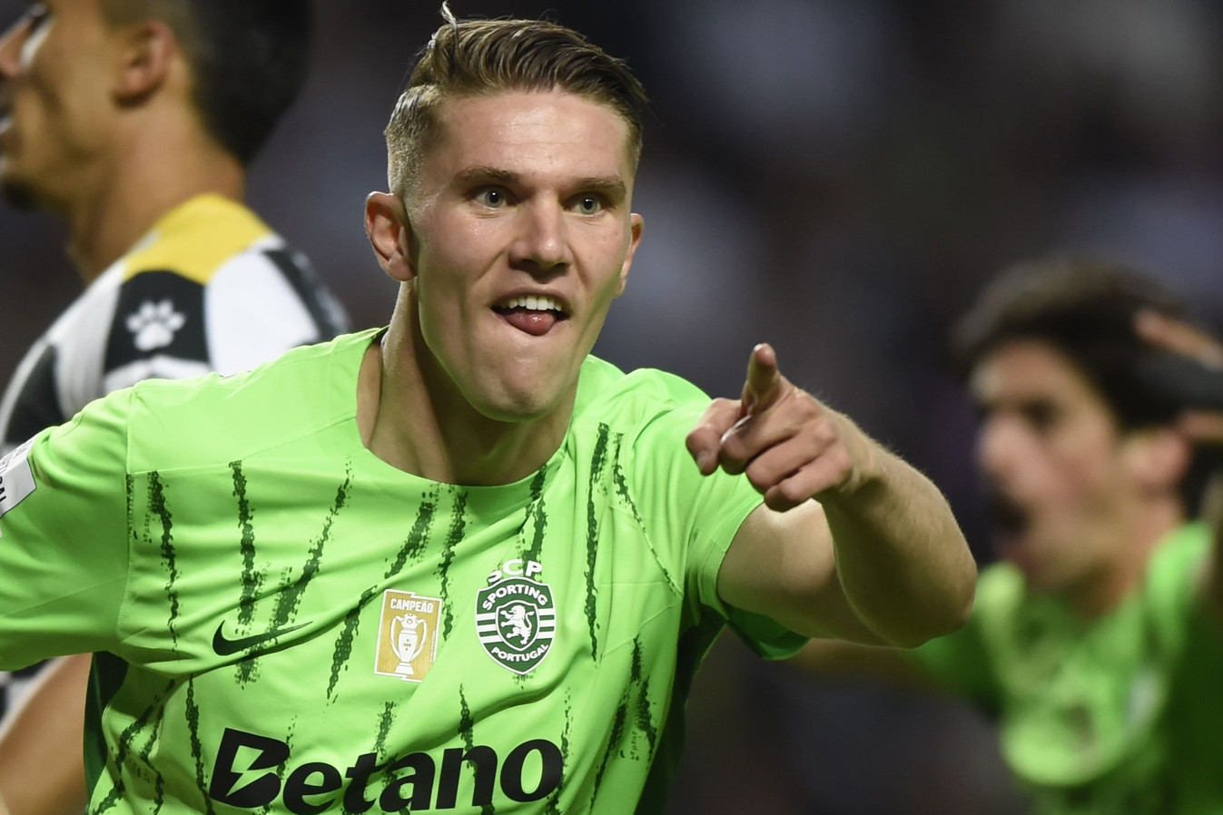 Juventus qua mặt MU ký Gyokeres với lương kỷ lục