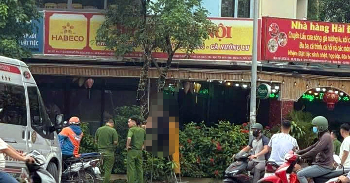 Nam thanh niên tử vong trong tư thế treo cổ trước quán bia ở Hà Nội