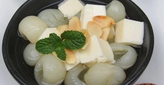 Cẩn Thận Khi Ăn Vải: Dấu Hiệu Nguy Hiểm và Lời Khuyên Vàng Cho Sức Khỏe