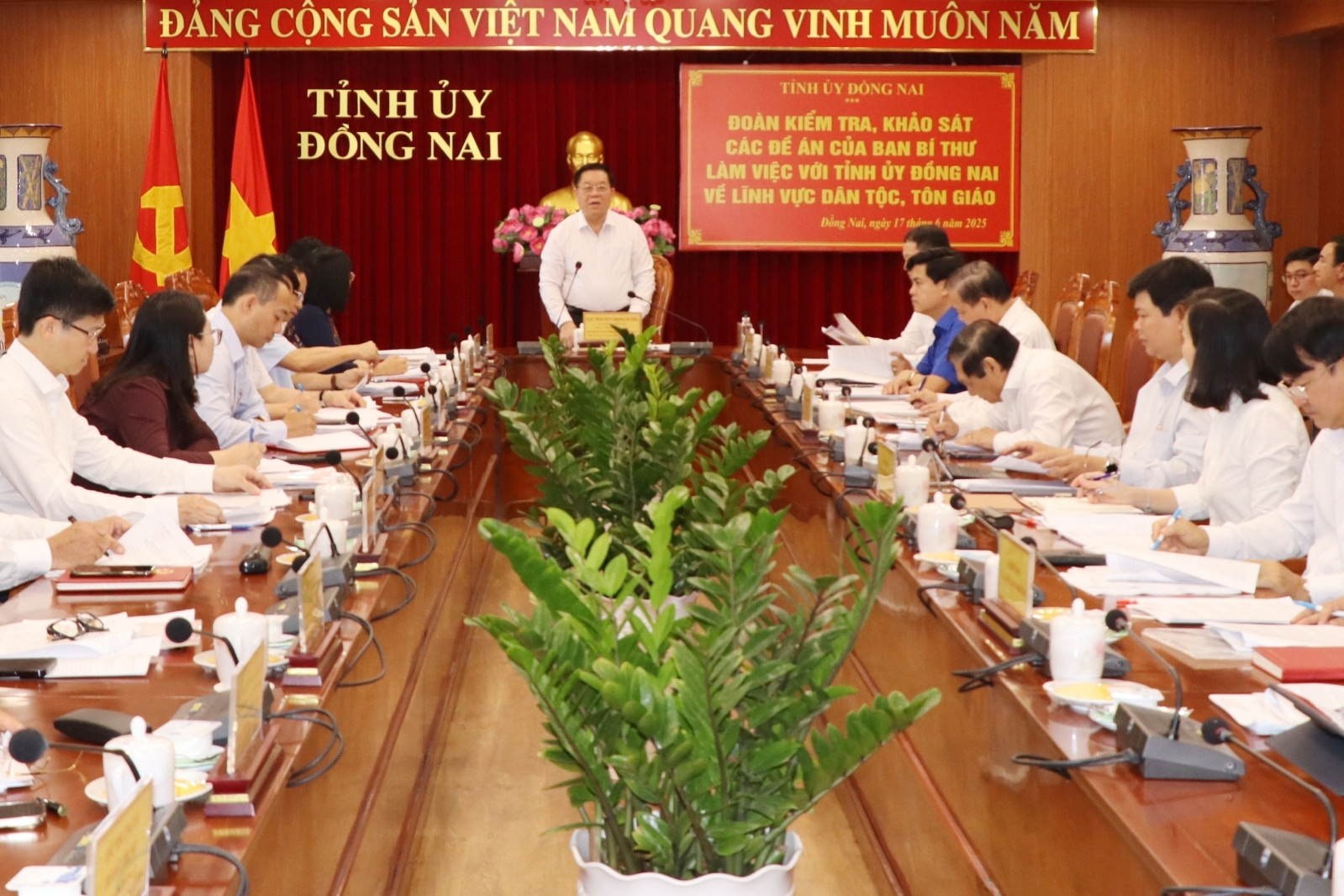 Phát huy sức mạnh đại đoàn kết, chăm lo đời sống đồng bào dân tộc