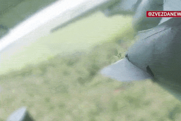 Video cường kích Su-25 Nga phóng tên lửa tập kích xe bọc thép Ukraine