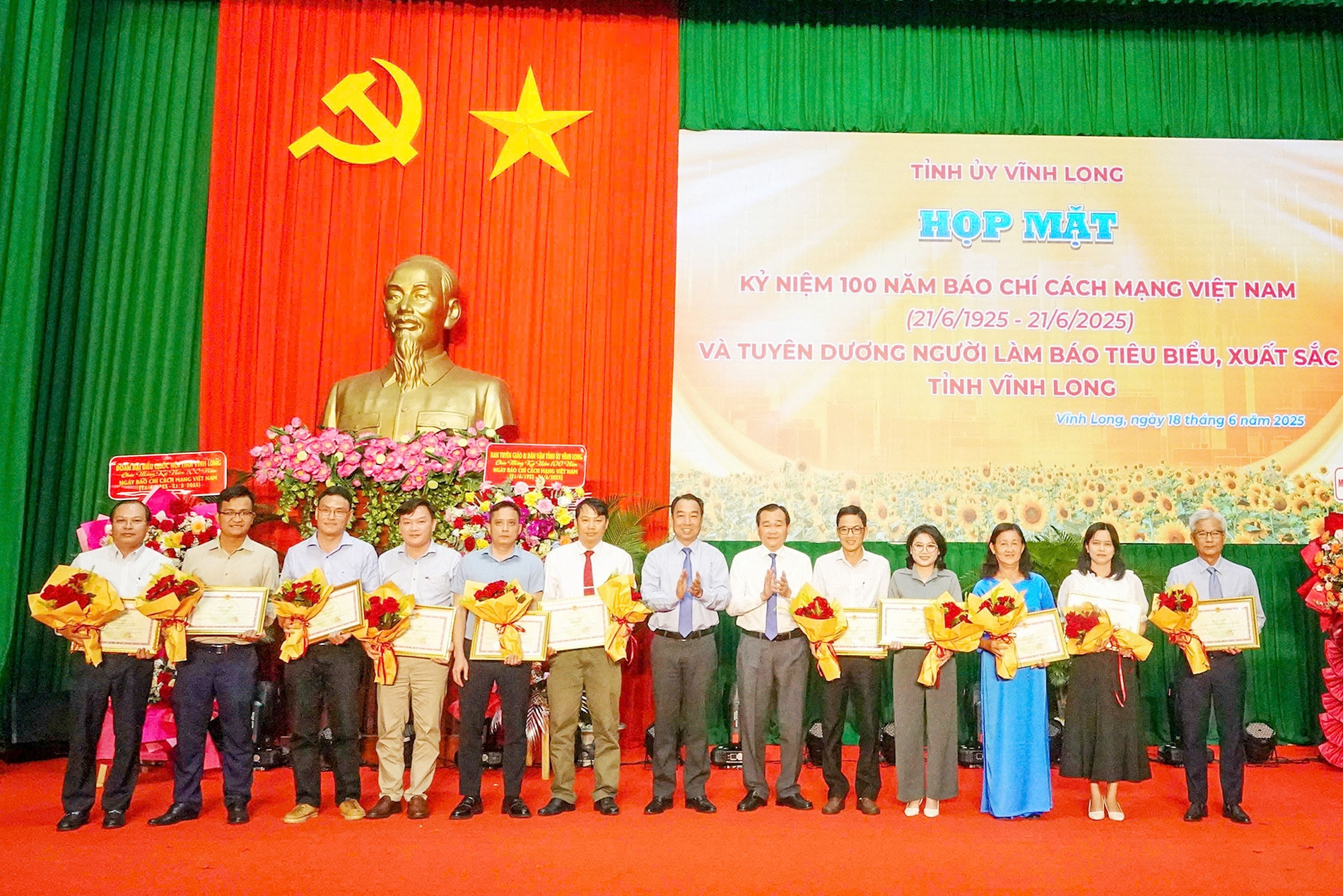 Chủ tịch Vĩnh Long: Báo chí là dẫn đường, làm chủ xu thế, định hướng dư luận