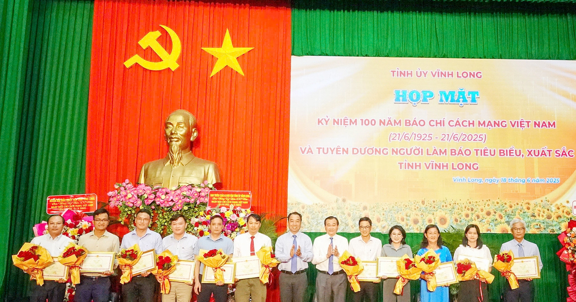 Chủ tịch Vĩnh Long: Báo chí là dẫn đường, làm chủ xu thế, định hướng dư luận