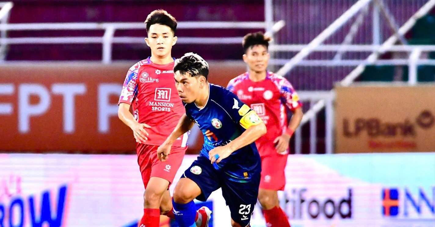 Đội xuống hạng V-League: CLB Bình Định rơi vào cảnh bất lực
