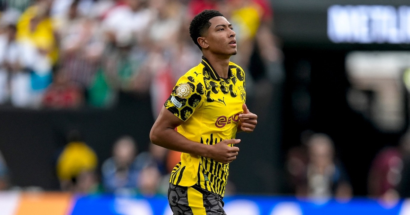 Dortmund cưa điểm Fluminense trận ra mắt Jobe Bellingham