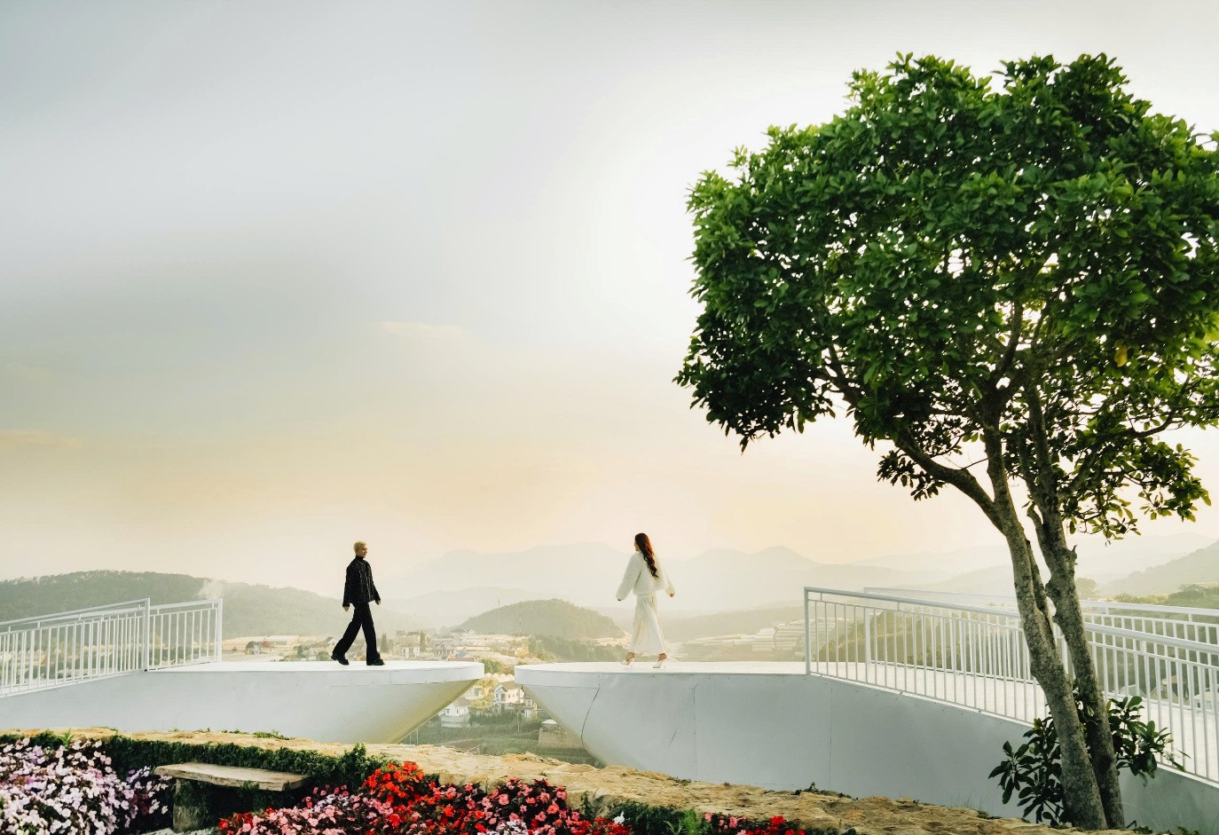 image002 (4) (1).jpg