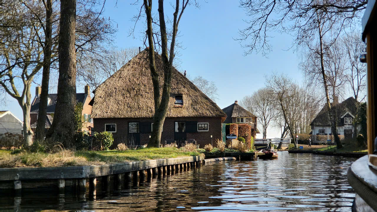 làng Giethoorn chon 9.jpg